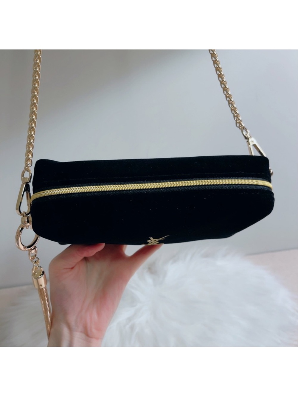 YSL YVES SAINT LAURENT Black Velvet bag purse clutch Gold Logo Chain tassel - Picture 6 of 9